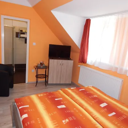 Apartment Gronay Apartmenthouse *